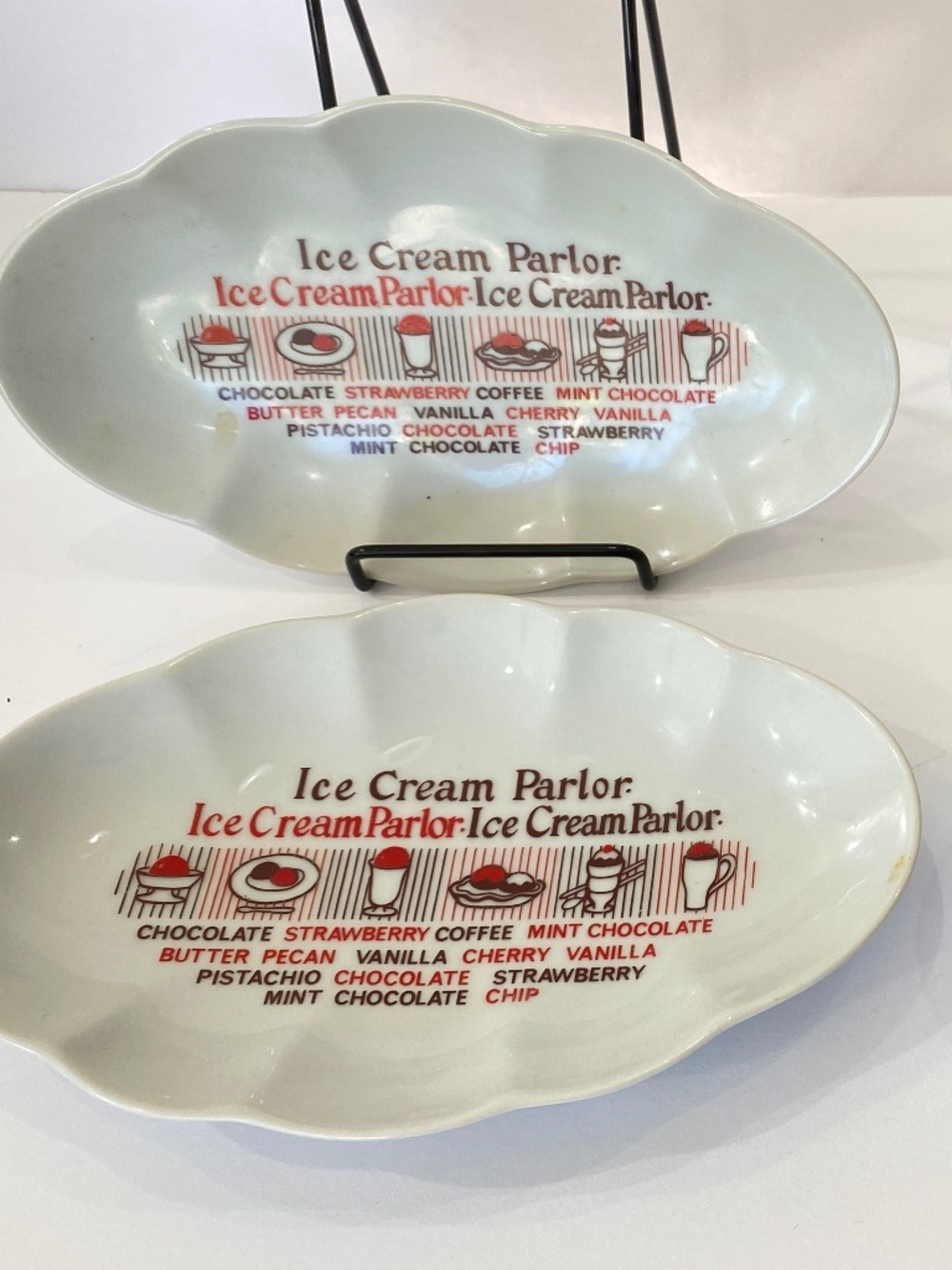 Vintage Ice Cream Parlor, Banana Split Dishes (Set of 4)